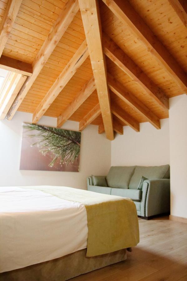 Besullo Hotel Rural Las Montanas De Pumar מראה חיצוני תמונה