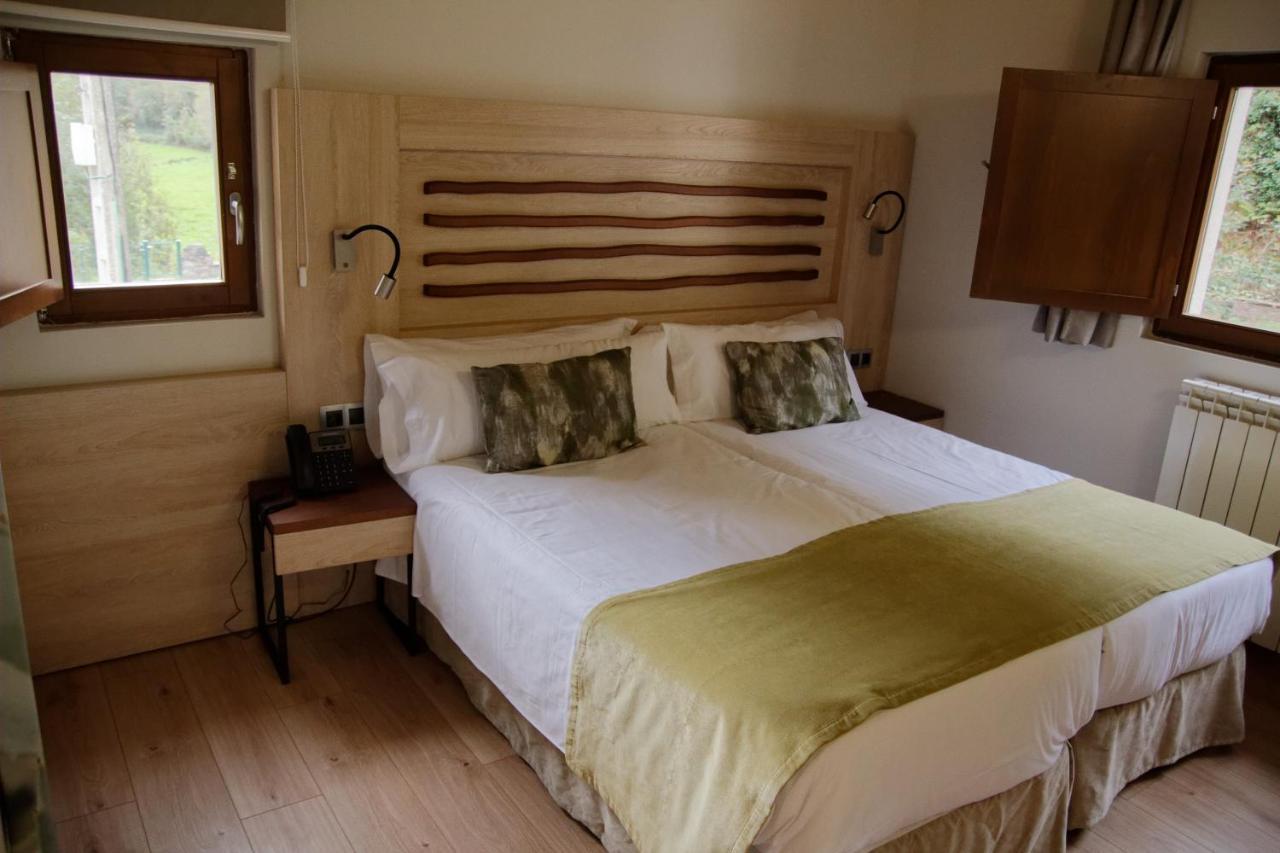 Besullo Hotel Rural Las Montanas De Pumar מראה חיצוני תמונה