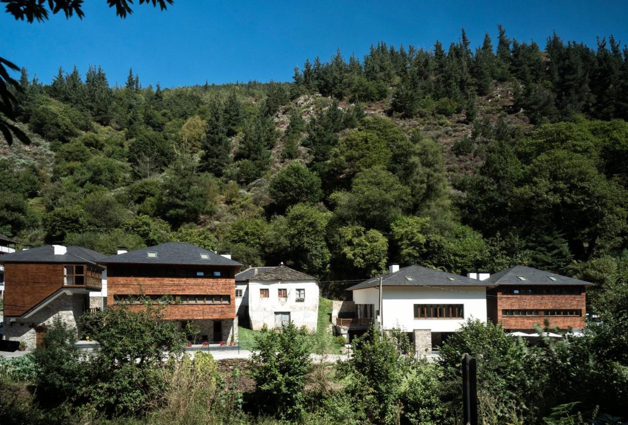 Besullo Hotel Rural Las Montanas De Pumar מראה חיצוני תמונה